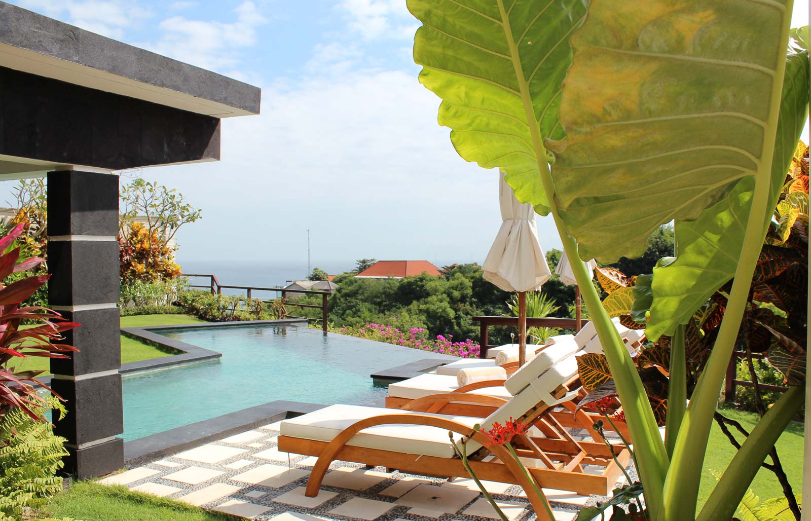 Bali Villa Rental. Seminyak, Kuta, Legian: Living La Villa Loca