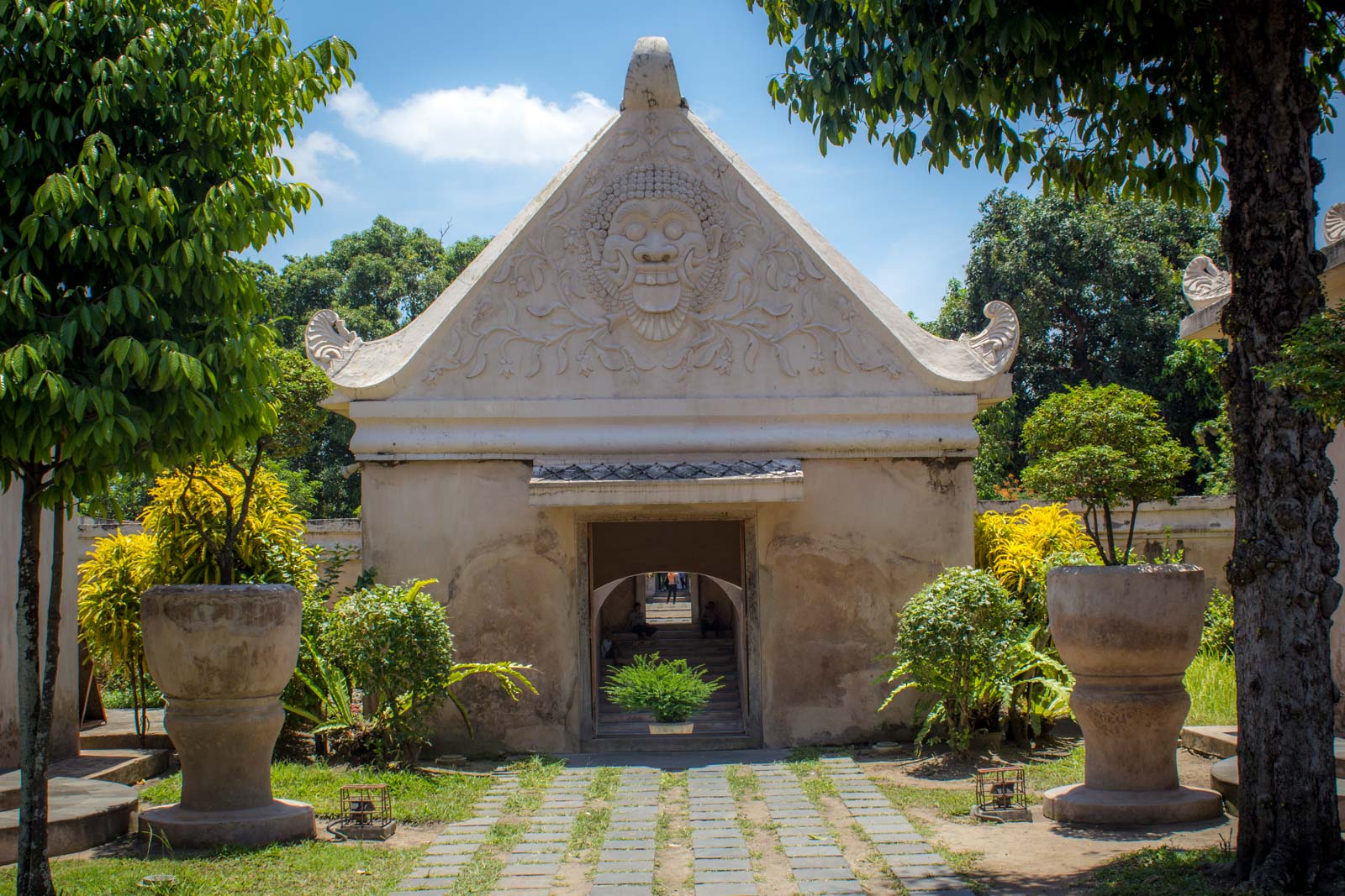 Taman Sari Water Palace Yogyakarta Sultan Wants A Wife