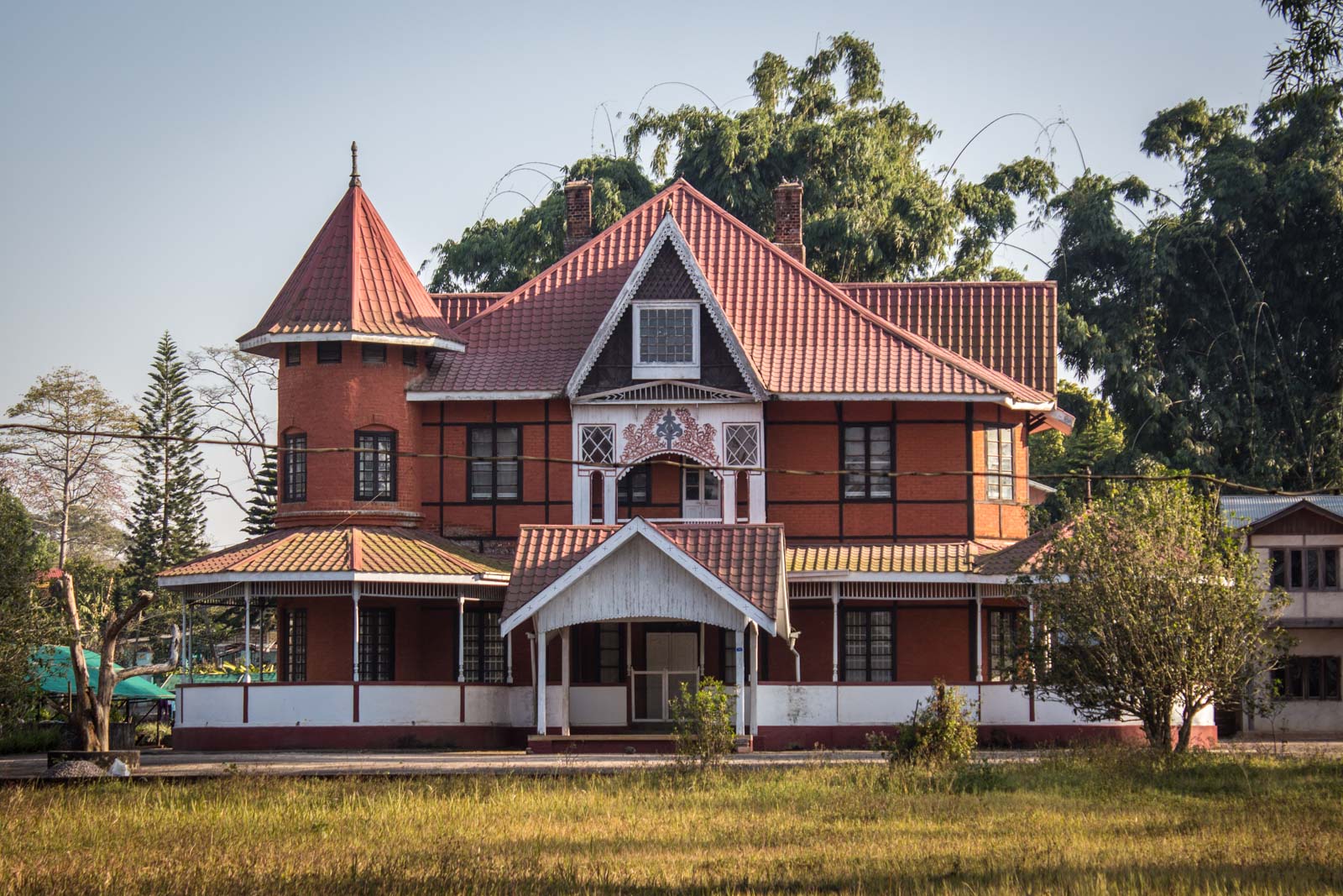 myanmar homes        
        <figure class=