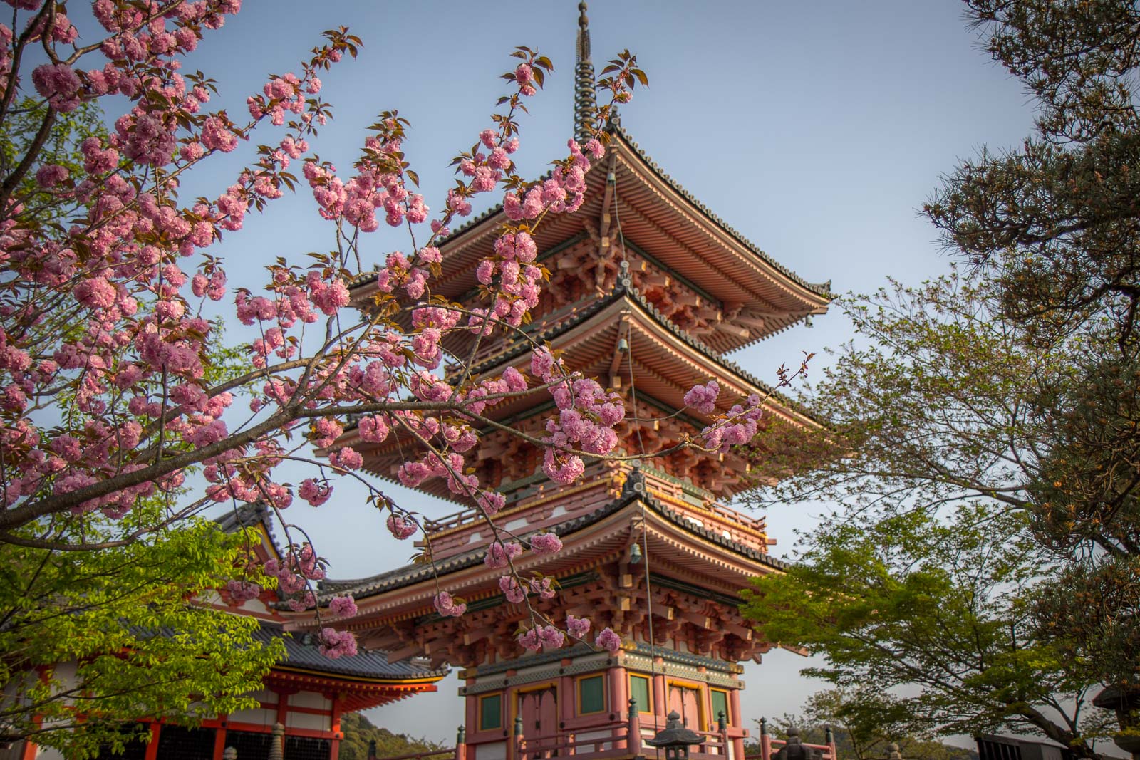 world-heritage-temples-and-shrines-in-kyoto-japan