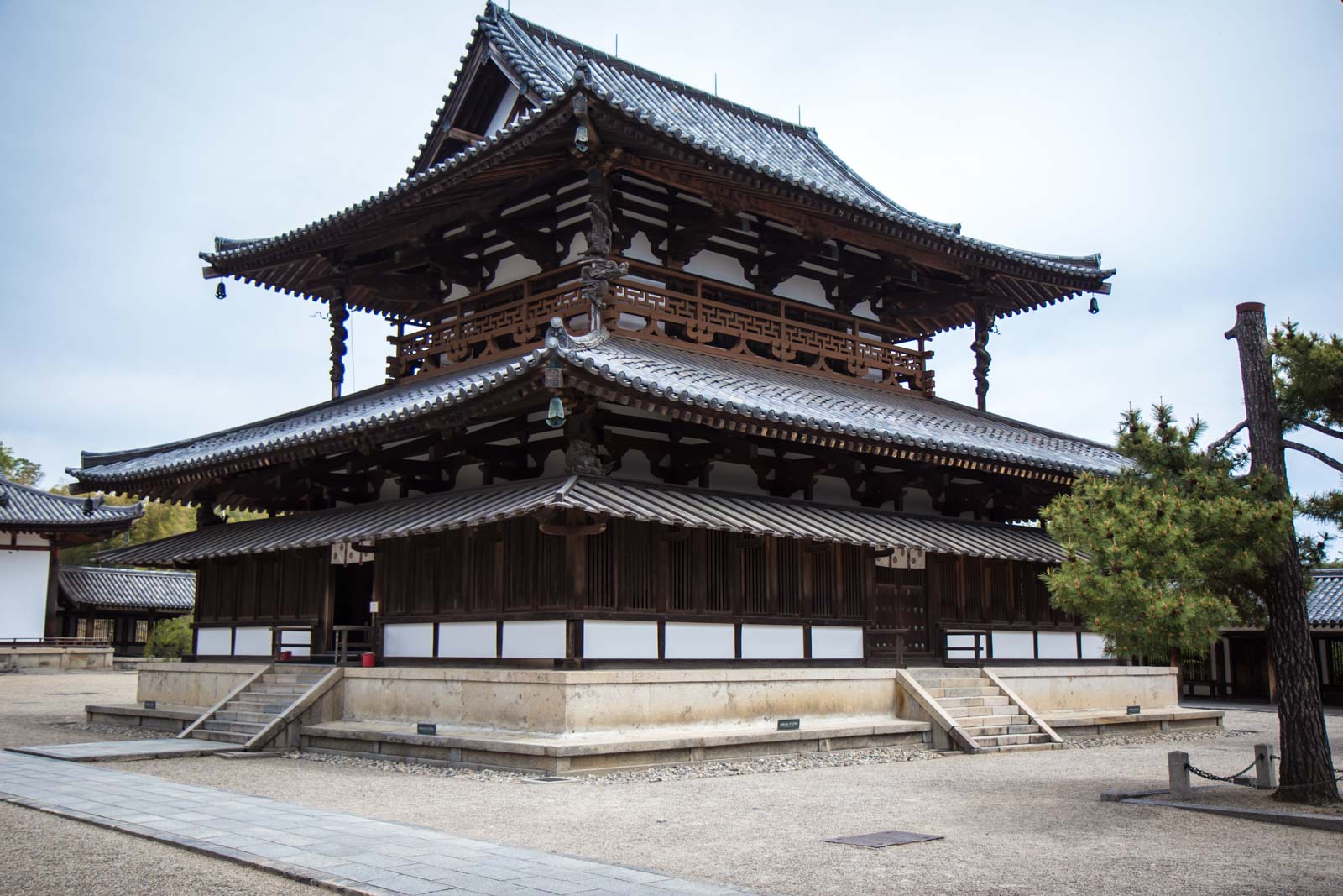 horyuji-temple-japan-the-world-s-oldest-wooden-building