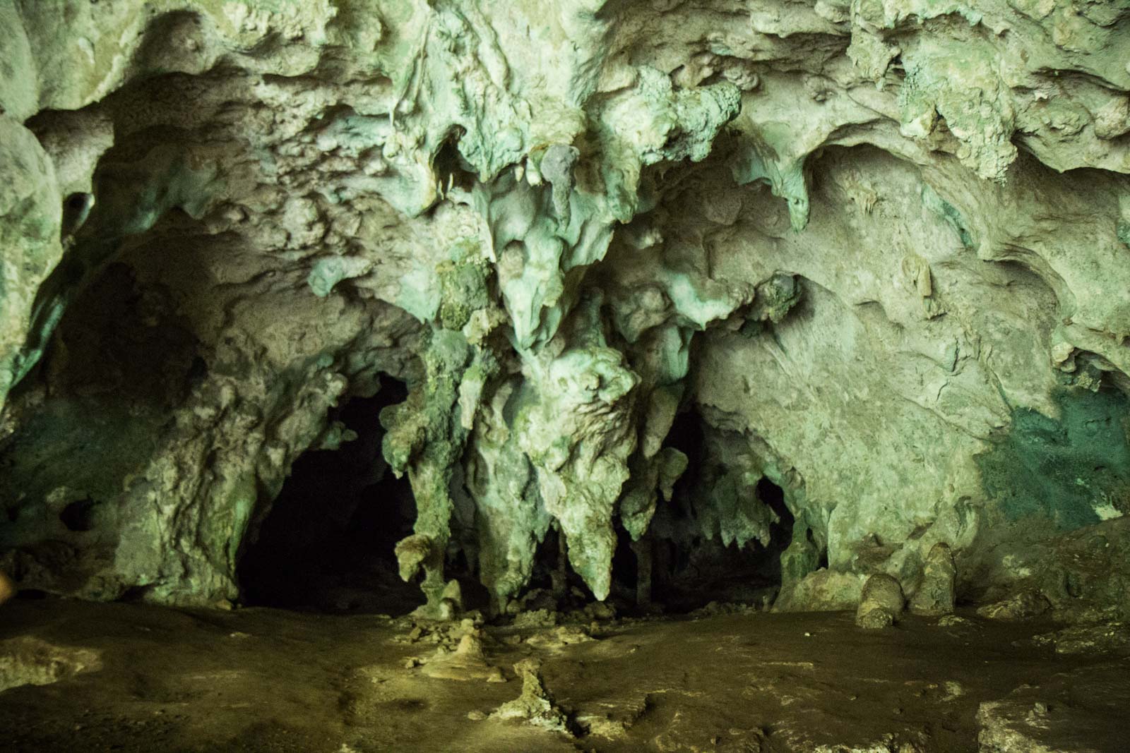 tabon cave palawan tour