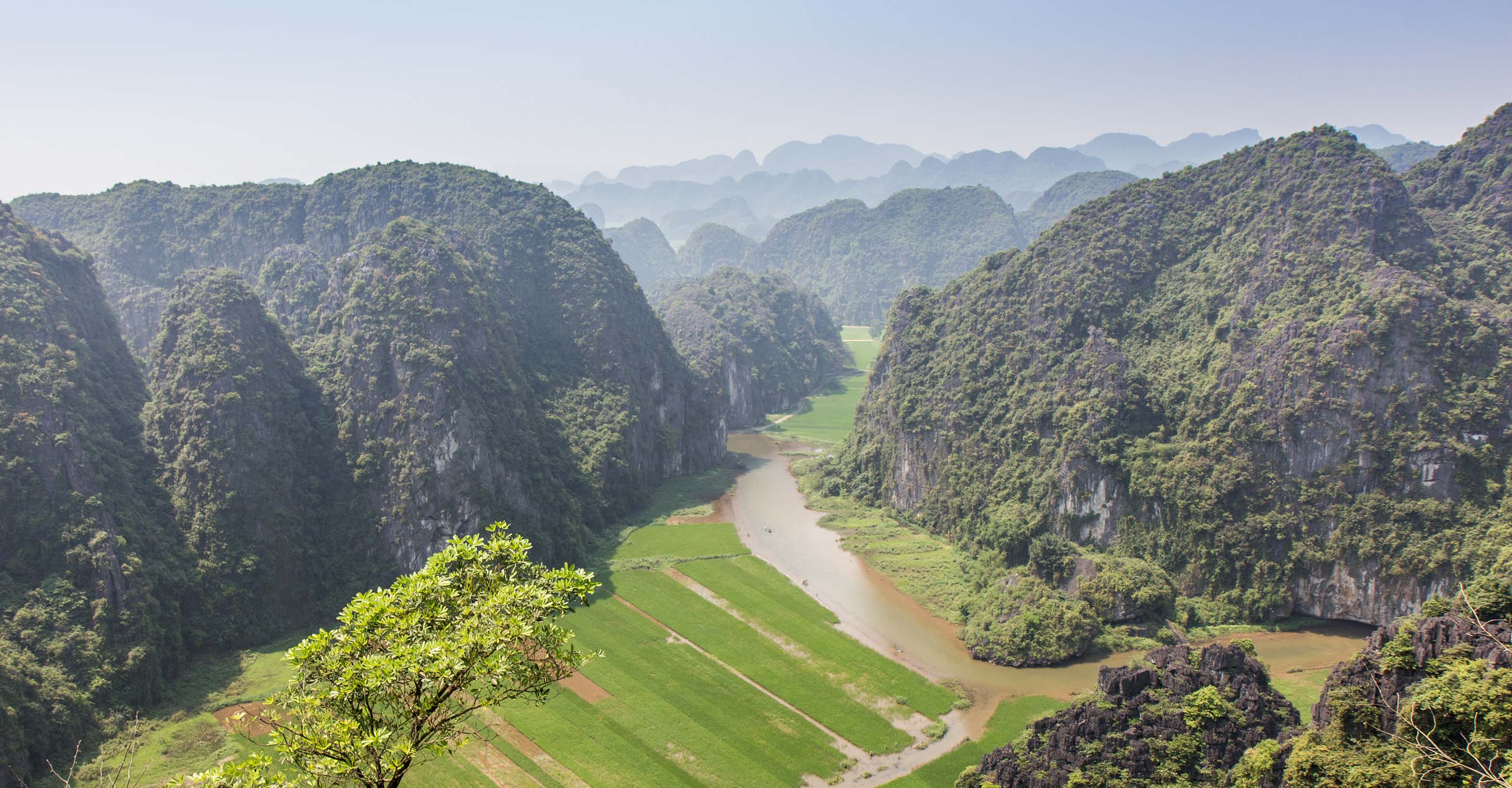 Trang An Boat Tour: A Tam Coc alternative at Ninh Binh