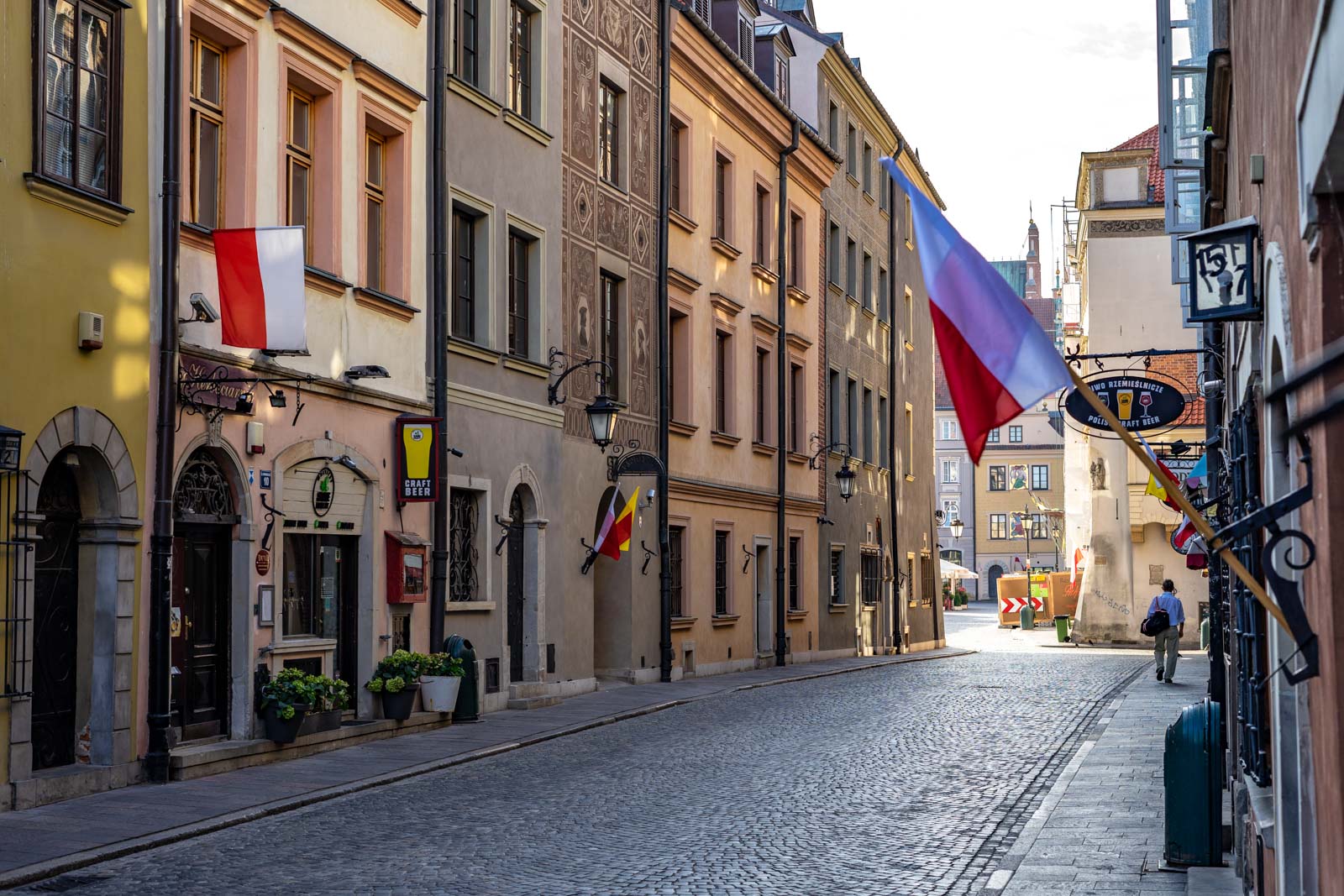 The Old Town Of Warsaw - The Incredible Story Of Reconstruction