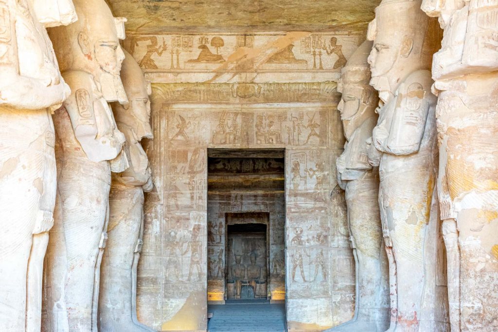 Visiting The Temples At Abu Simbel In Egypt What To Expect 